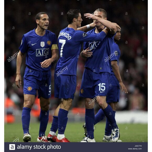 Cristiano Ronaldo Manchester United 2008 2009 Away Long Sleeve Soccer Jersey M - Picture 9 of 9